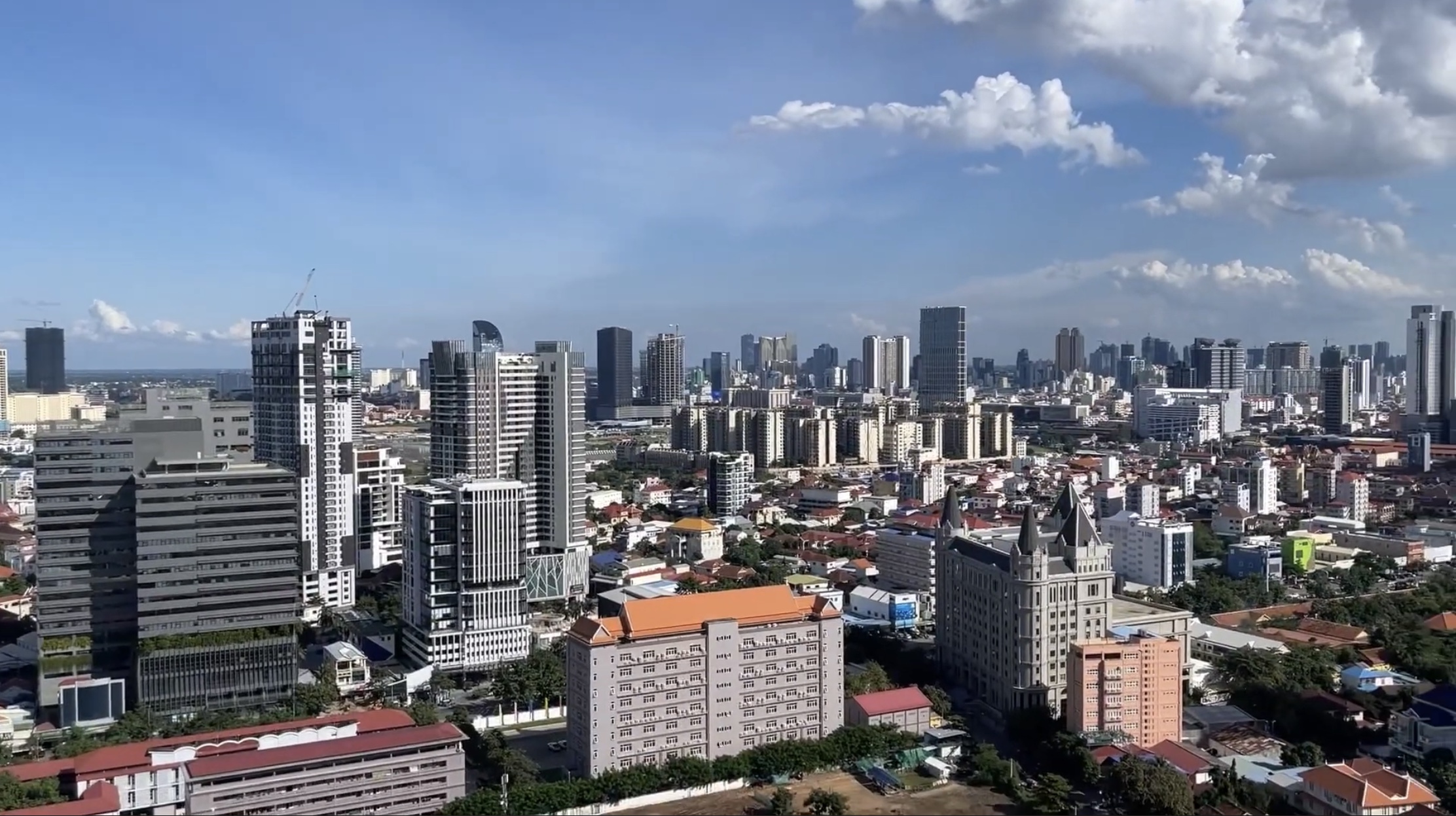 Phnom Penh — Phnom Penh